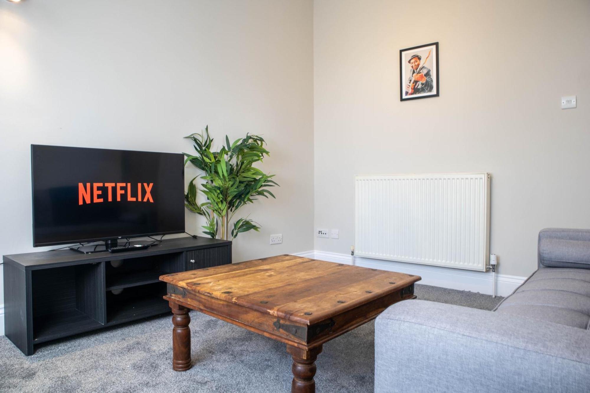 הרוגייט York Place Mews - Central 2 Bed 2 Bath Free Parking מראה חיצוני תמונה